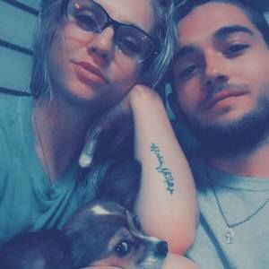 Meet your Posher, Chuck